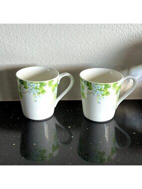 Tiffany & Co. Leaves Mugs SET OF 2 Floral Leaf Indonesia EUC